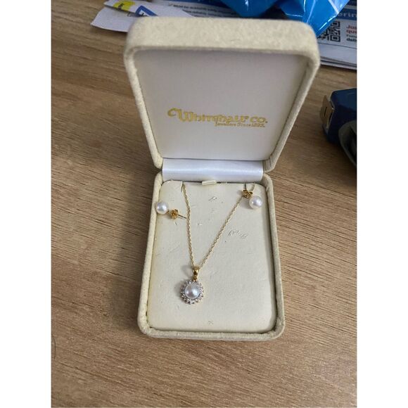 Whitehall Co. 14kt Gold and Pearl Pendant Necklace with Matching Pearl Earrings - Picture 1 of 8